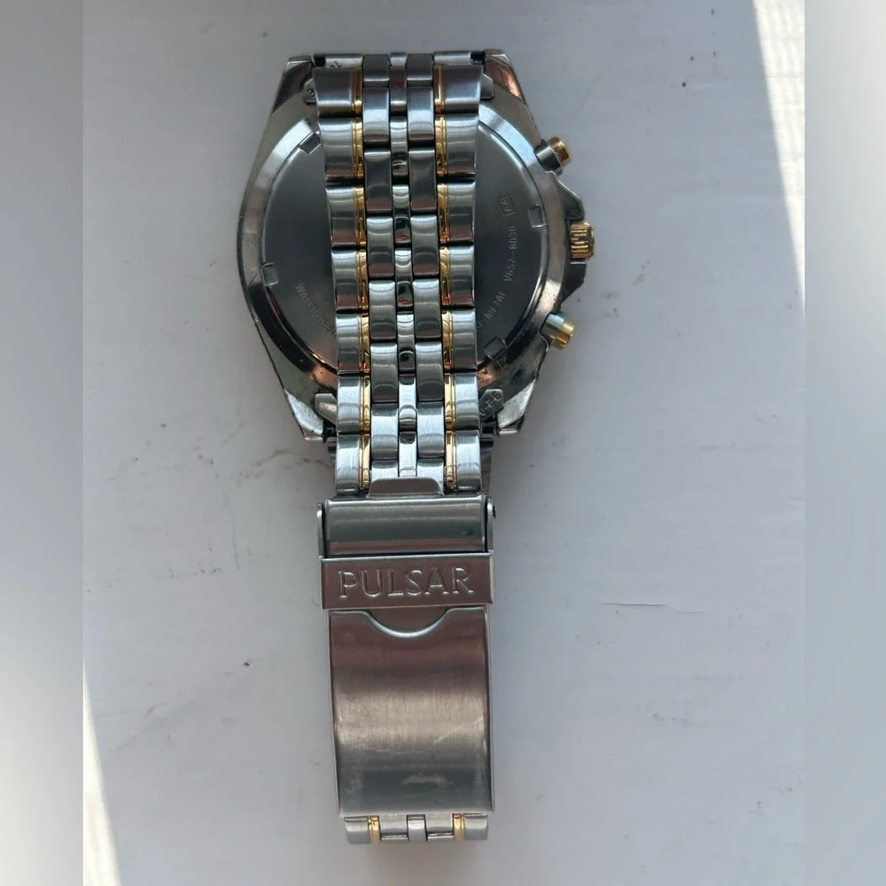 Pulsar by Seiko V657-8030 Men’s Chronograph Watch - Picture 5 of 6